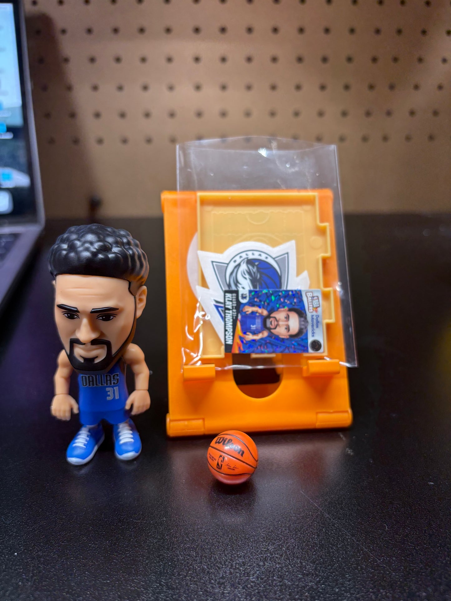 KLAY THOMPSON - Dallas Mavericks - BLUE - ZURU NBA BALLERS FIGURE SERIES 2
