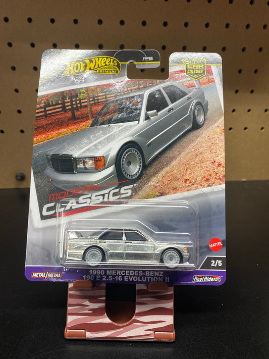 Hot Wheels Modern Classic - Mercedez-Benz 190 E 2.5-16 EVO - Pop Culture Premium