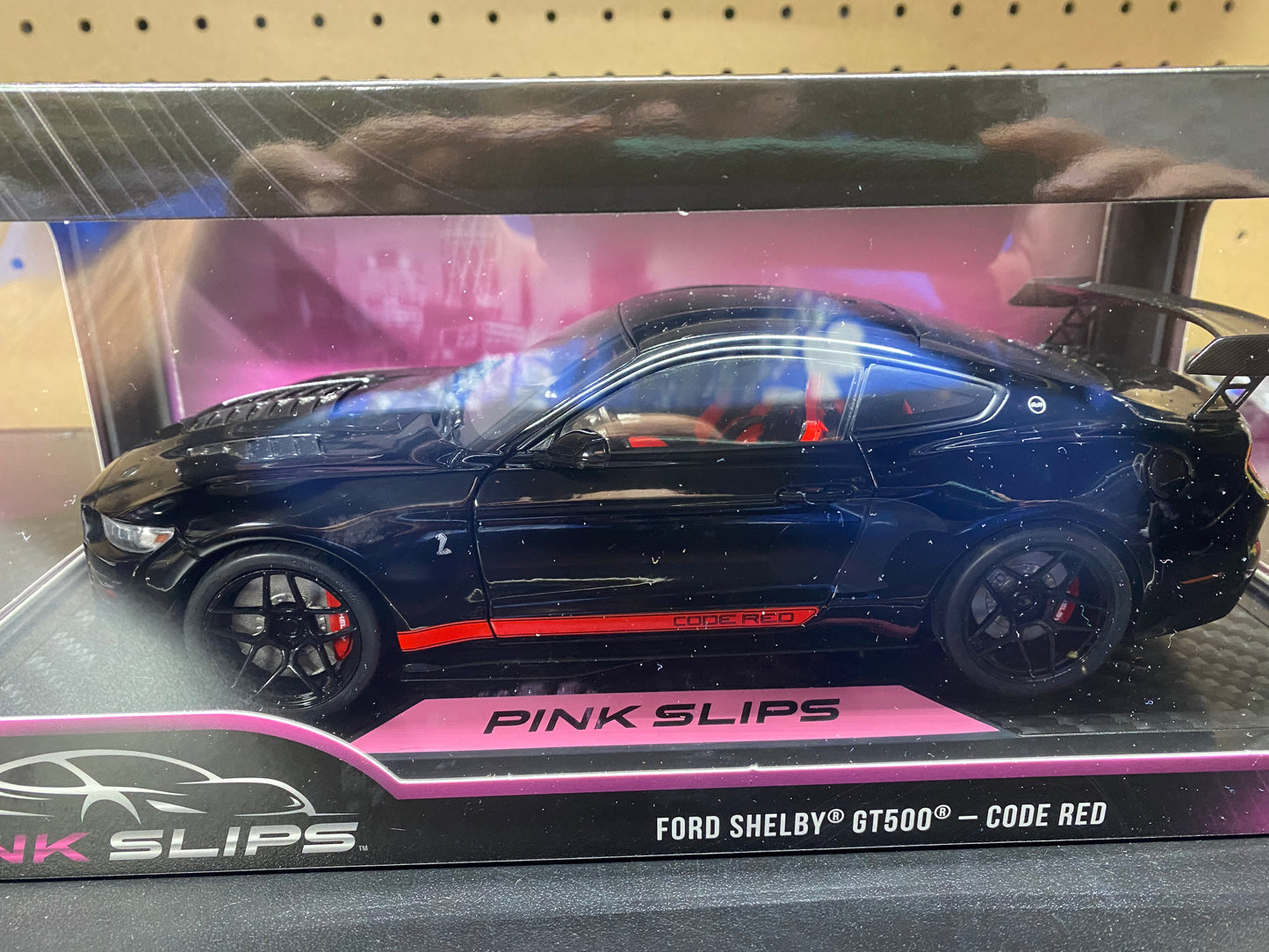FORD SHELBY GT500 - CODE RED Jada Toys Pink Slips 1/18 Diecast (Solido)